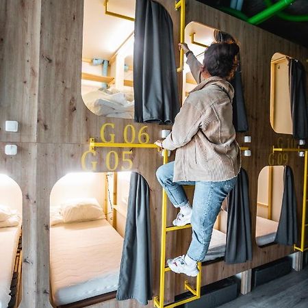 Capsule Hostel Logistic Vilnius Ngoại thất bức ảnh