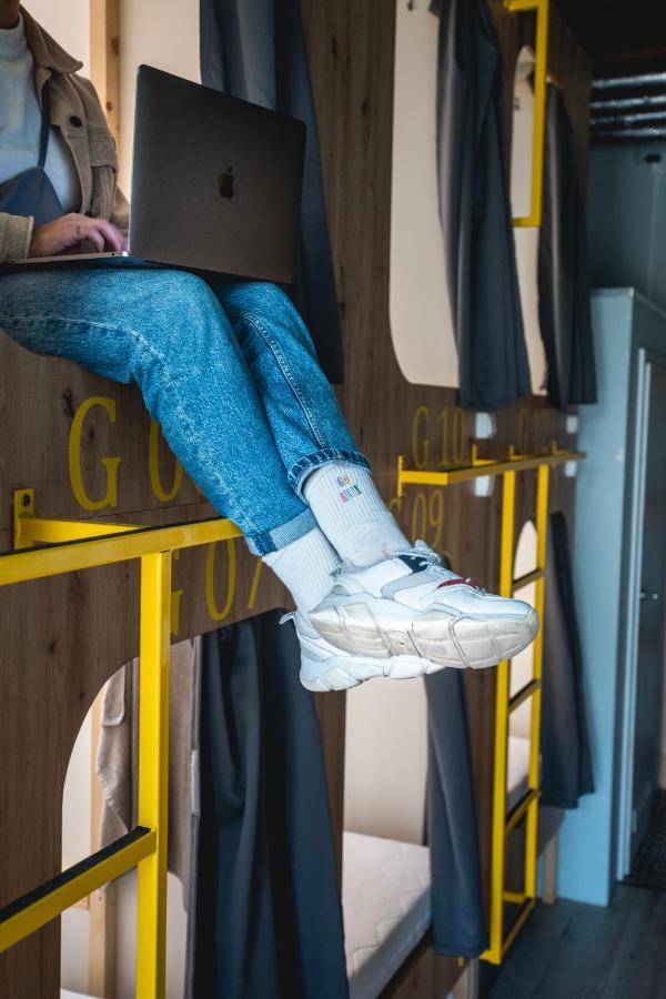 Capsule Hostel Logistic Vilnius Ngoại thất bức ảnh