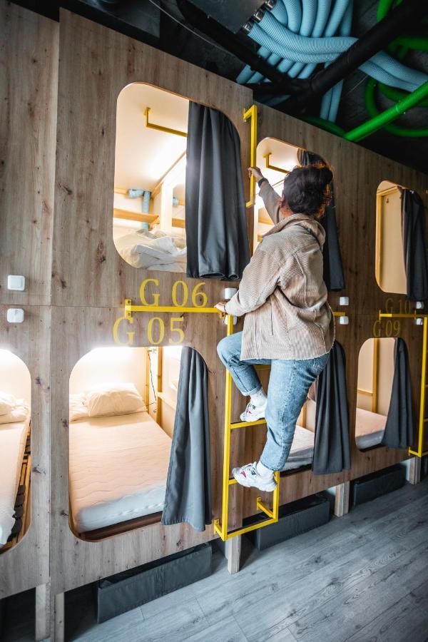 Capsule Hostel Logistic Vilnius Ngoại thất bức ảnh