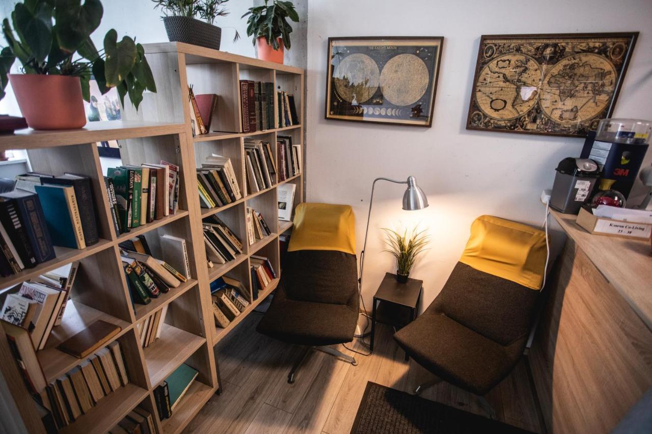 Capsule Hostel Logistic Vilnius Ngoại thất bức ảnh